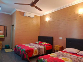 Warisan Roomstay